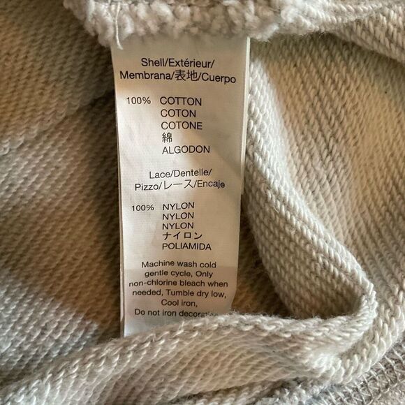 Gap Factory Top Sweatshirt Short Sleeve Cuffs Black Lace Grey Women Size Small - Picture 4 of 11